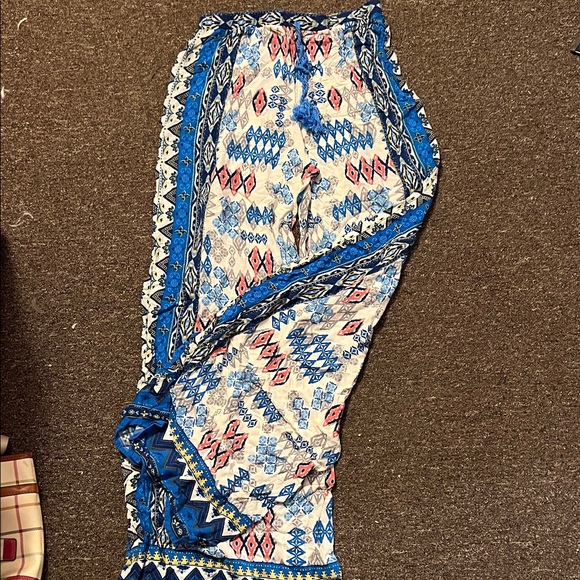 Bohemian Patterned Wide-Leg Pants - Picture 2 of 2
